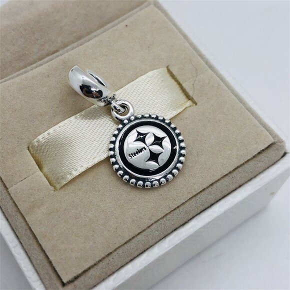 🧜🏾‍♀️🎀Pandora Pittsburgh Steelers Dangle Charm Football Charm - Picture 3 of 5